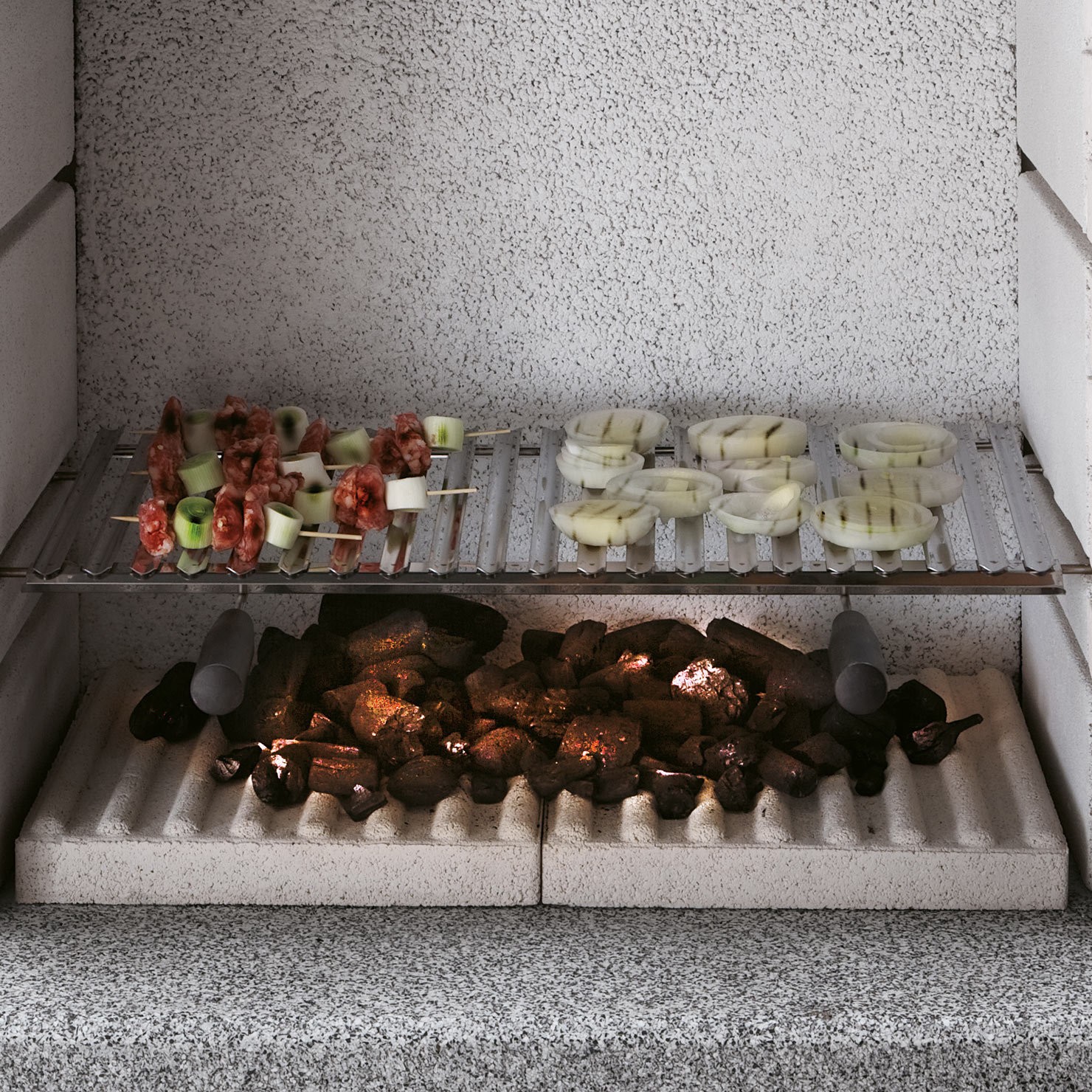 Goa - Barbecue in cemento a carbonella - immagine 2